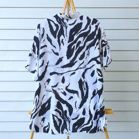 Nine West Abstract Brush Stroke Print Button Down With Flounce Sleeves XXL - Picture 2 of 5